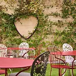Albergue Jo&joe Paris - *